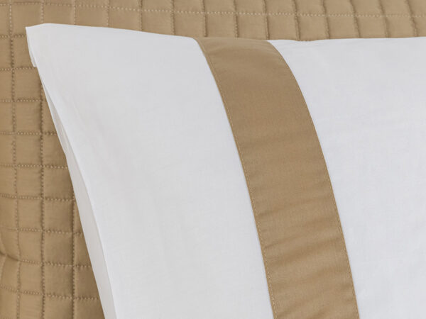 Listra DBO Satijn 300tc Wit-Brons 140 x 200/220 cm (incl 1 sloop) - Afbeelding 3