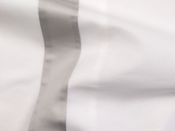 Listra DBO Satijn 300tc Wit-Zilver 140 x 200/220 cm (incl 1 sloop) - Afbeelding 4