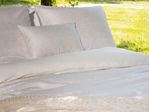 Mica DBO Satijn 400tc Ecru 140 x 200/220 cm (incl 1 sloop)