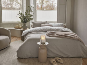 RM Emery Taupe 200x200/220