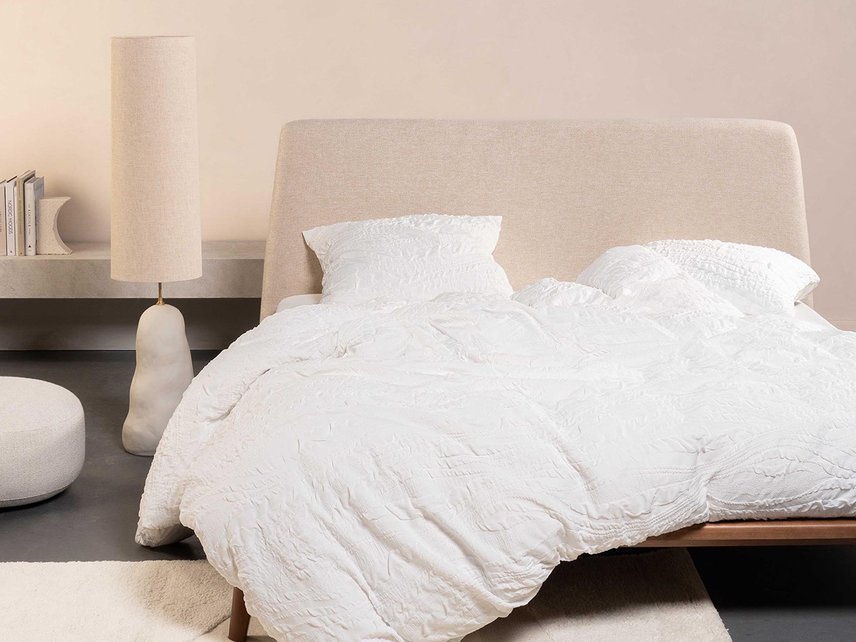 Neve Duvet cover White 2p set 240x220+2/60x70